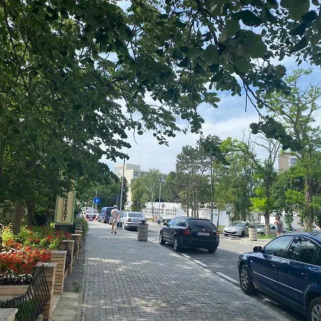Kallatia Saturn Lägenhet Mangalia