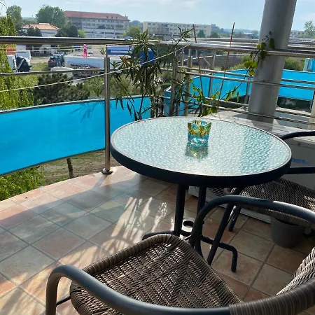 Kallatia Saturn Appartement Mangalia